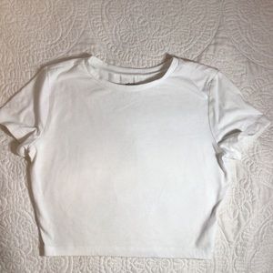 Wild Fable Size Medium White Crop Top